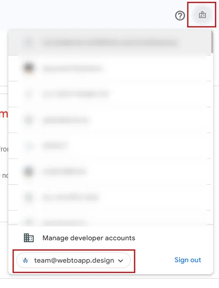 En popup i Google Play Console som tillåter användaren att växla mellan Google Developer-konton.